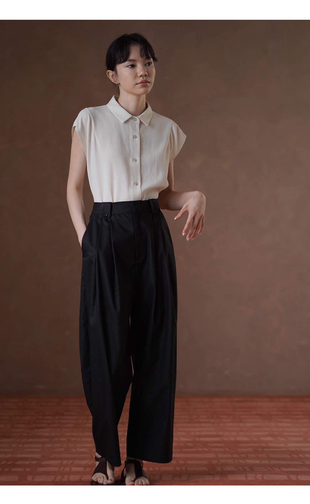 通勤選手柔軟亞麻混紡清爽透氣小巧版型飛袖顯瘦襯衫女