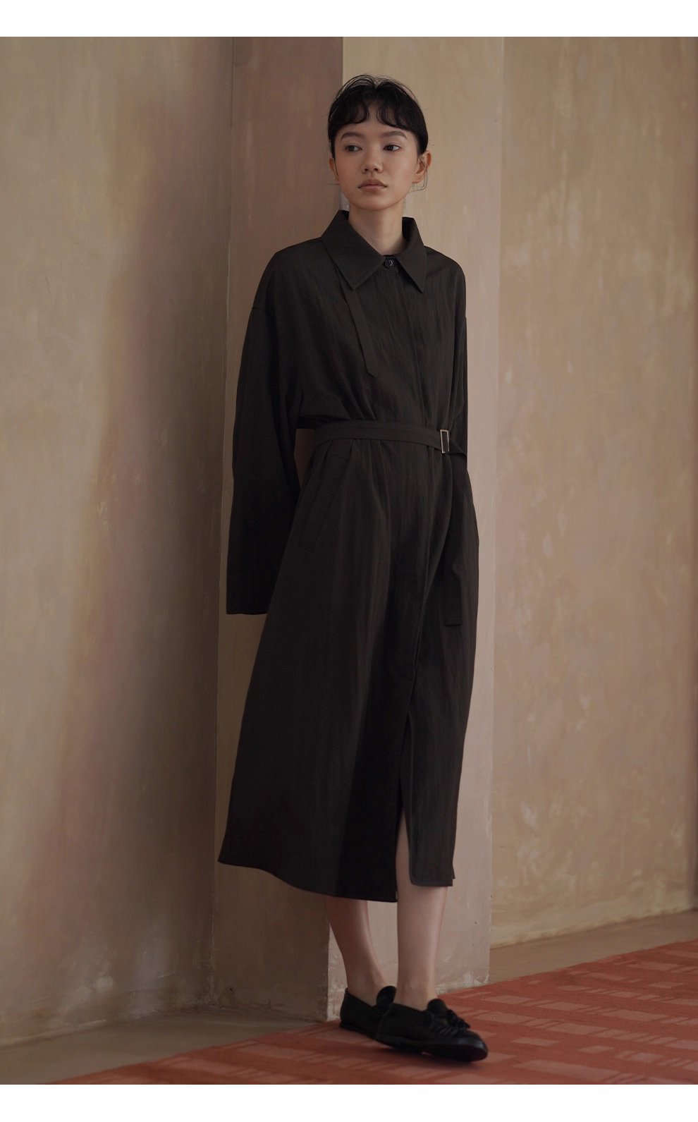 晚潮綠波風衣洋裝微皺肌理感寬鬆腰帶顯瘦通勤外套女