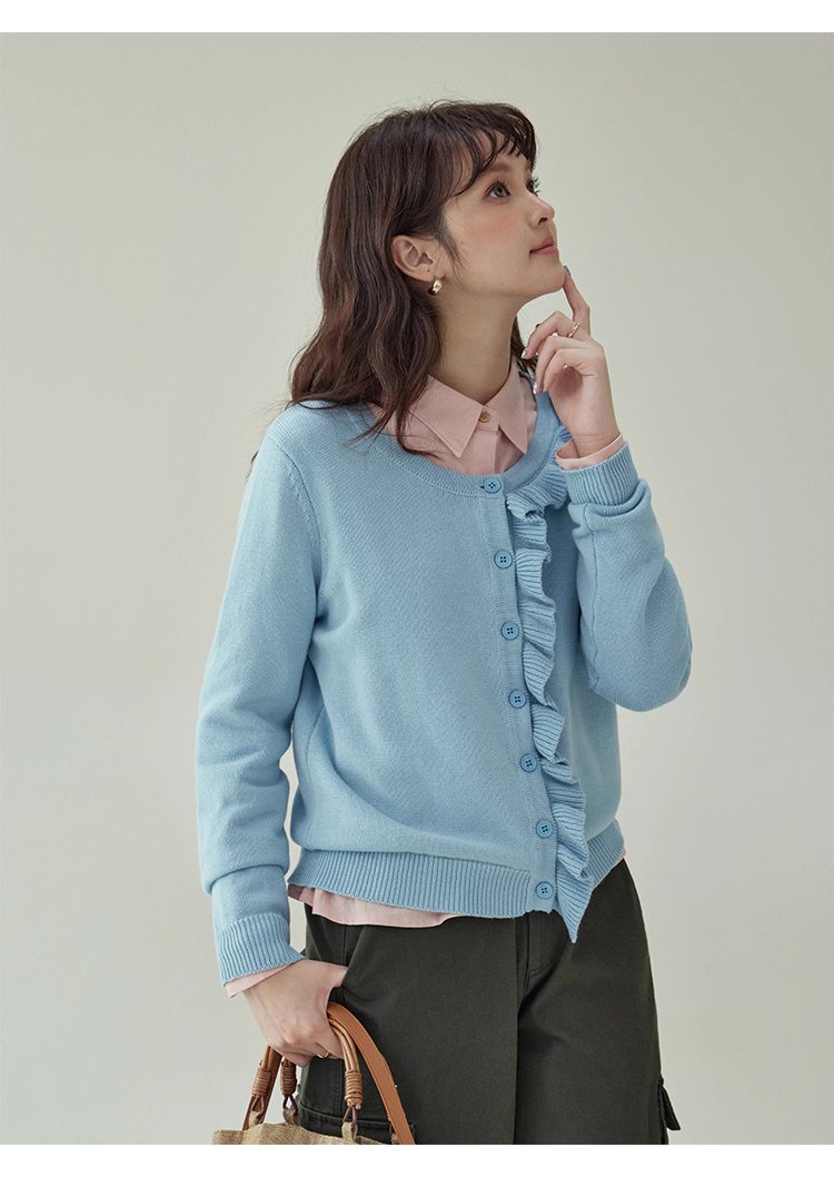 設計感木耳邊連結針織衫女秋季新款純棉長袖上衣,設計感木耳邊連結針織衫女秋季新款純棉長袖上衣,HBEW1096,設計感木耳邊連結針織衫女秋季新款純棉長袖上衣,圓領排扣,全棉面料