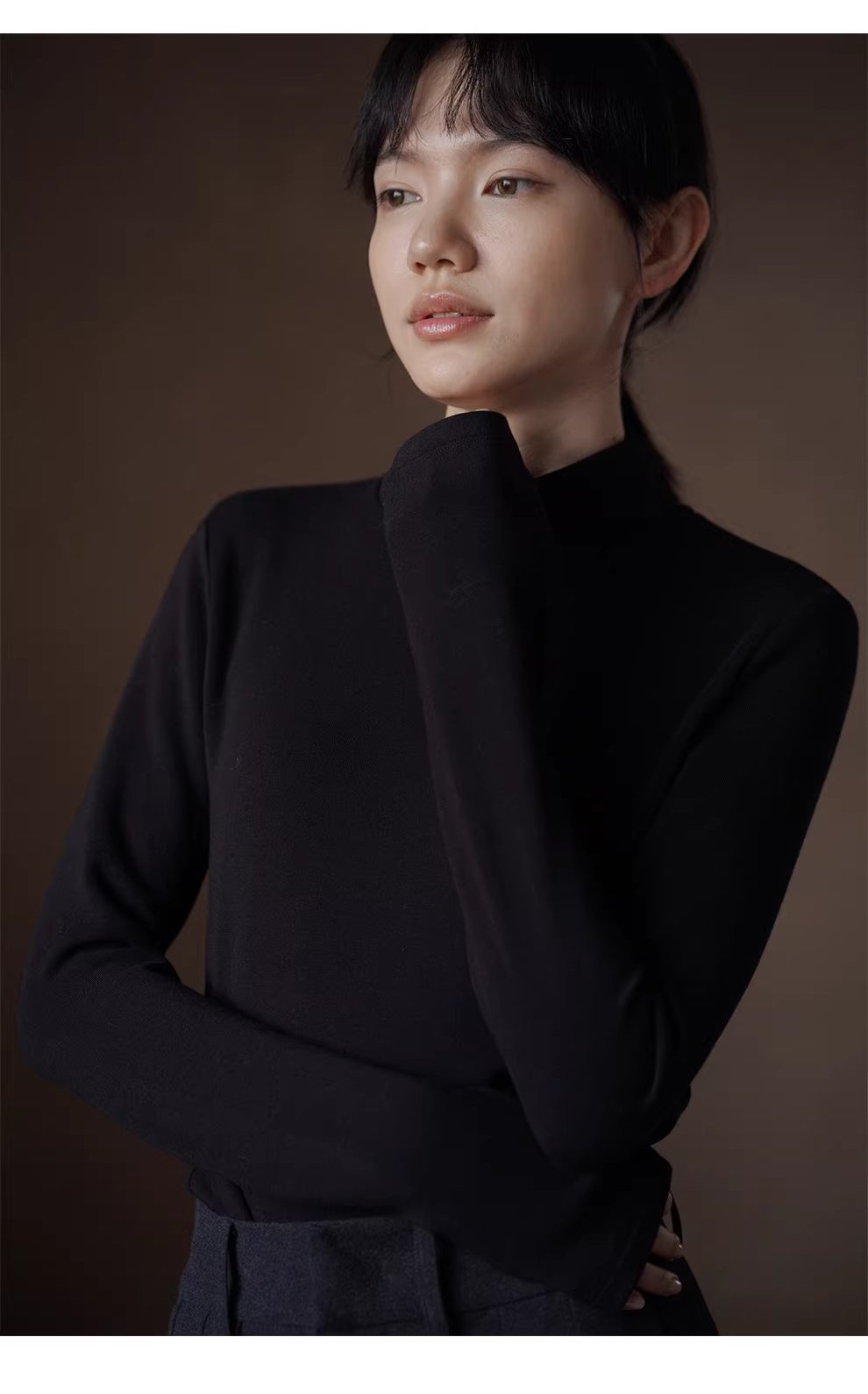 舒暖基本款長袖高彈修身高領後開叉顯瘦百搭通勤打底衫,舒暖基本款長袖高彈修身高領後開叉顯瘦百搭通勤打底衫,HBEW1139,舒暖基本款長袖高彈修身高領後開叉顯瘦百搭通勤打底衫,翻折高領,正肩版型