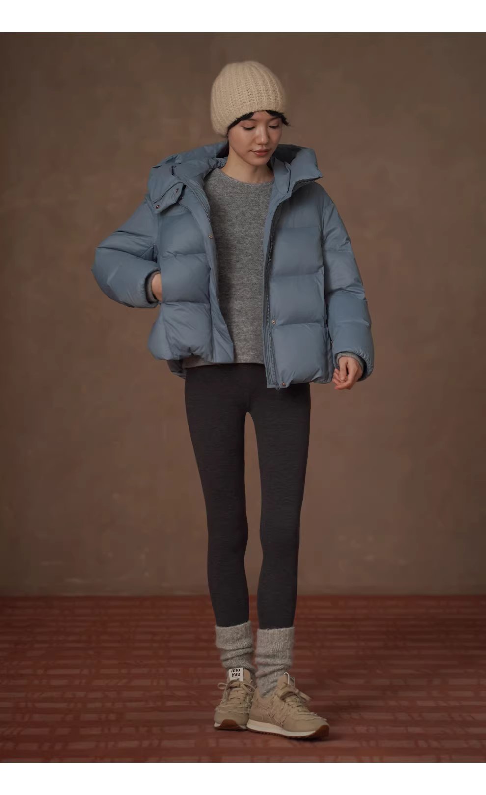 磨毛親膚細膩綿羊毛混紡針織布圓領內搭正肩百搭上衣,磨毛親膚細膩綿羊毛混紡針織布圓領內搭正肩百搭上衣,HBEW1169,磨毛親膚細膩綿羊毛混紡針織布圓領內搭正肩百搭上衣,正肩版型,羊毛混紡