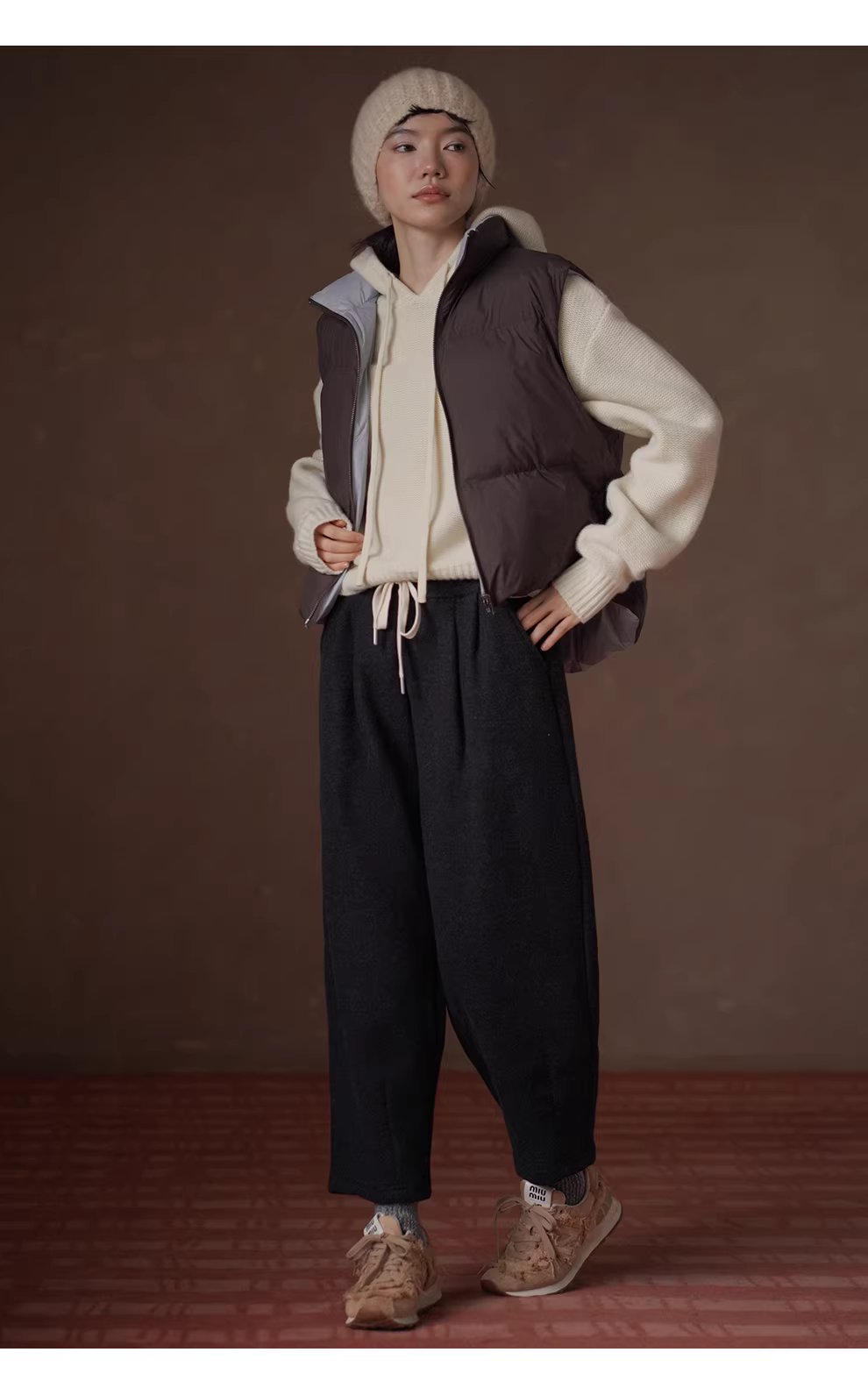 直筒微收肌理感花灰緊高腰抽繩顯瘦休閒舒適運動長褲,直筒微收肌理感花灰緊高腰抽繩顯瘦休閒舒適運動長褲,HBEW3057,直筒微收肌理感花灰緊高腰抽繩顯瘦休閒舒適運動長褲,抽繩鬆緊,保暖舒適