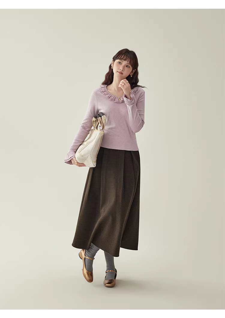 彩點荷葉邊v領厚T恤女冬季新款甜美打底長袖上衣,彩點荷葉邊v領厚T恤女冬季新款甜美打底長袖上衣,HBEW1186,彩點荷葉邊v領厚T恤女冬季新款甜美打底長袖上衣,荷葉邊領,彩點面料