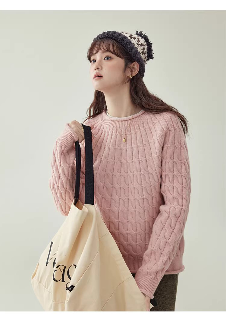 粉紅扭花捲邊長袖毛衣女25冬季新款甜美圓領上衣,粉紅扭花捲邊長袖毛衣女25冬季新款甜美圓領上衣,HBEW1188,粉紅扭花捲邊長袖毛衣女25冬季新款甜美圓領上衣,捲邊衣襬,扭花針織
