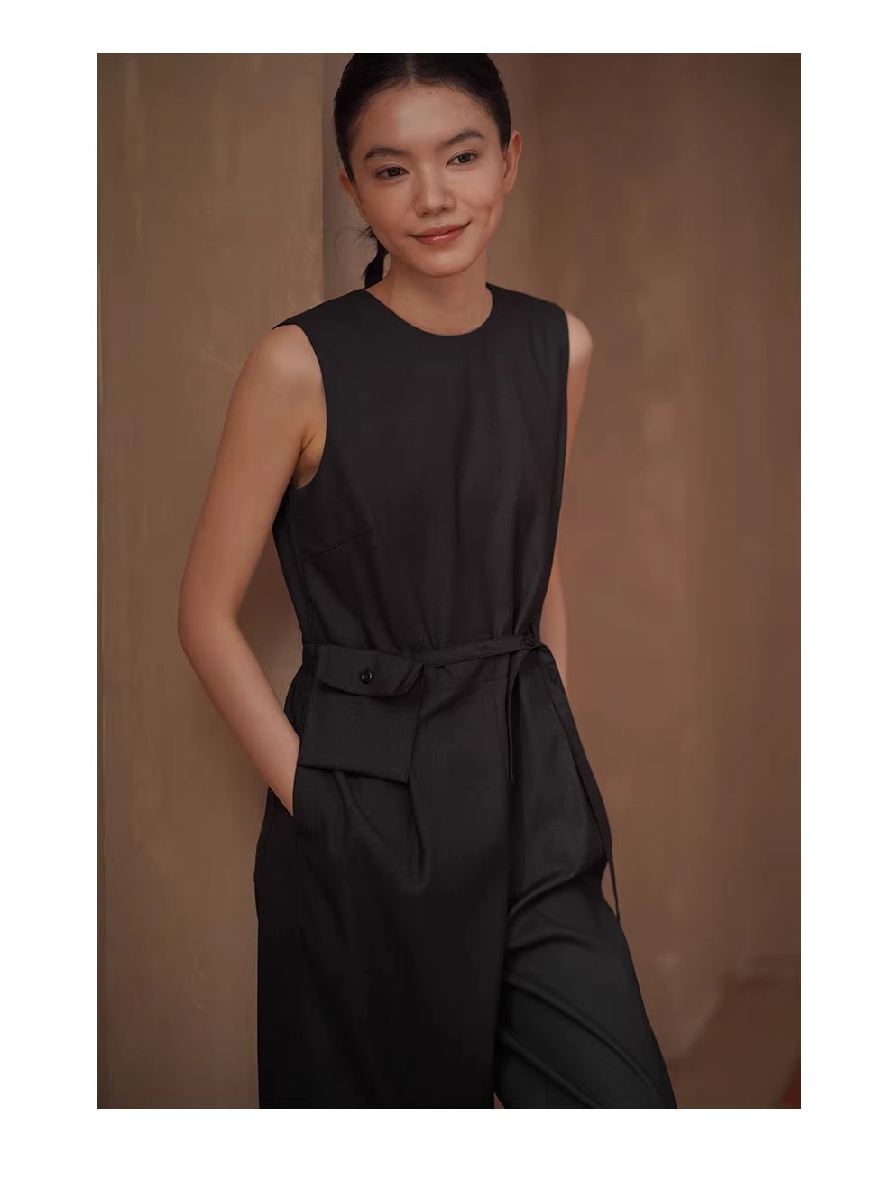 高級高智時髦無袖連身褲寬鬆顯瘦簡約立體口袋腰包長褲,高級高智時髦無袖連身褲寬鬆顯瘦簡約立體口袋腰包長褲,HBFS3012,高級高智時髦無袖連身褲寬鬆顯瘦簡約立體口袋腰包長褲,細膩啞光,調節腰帶