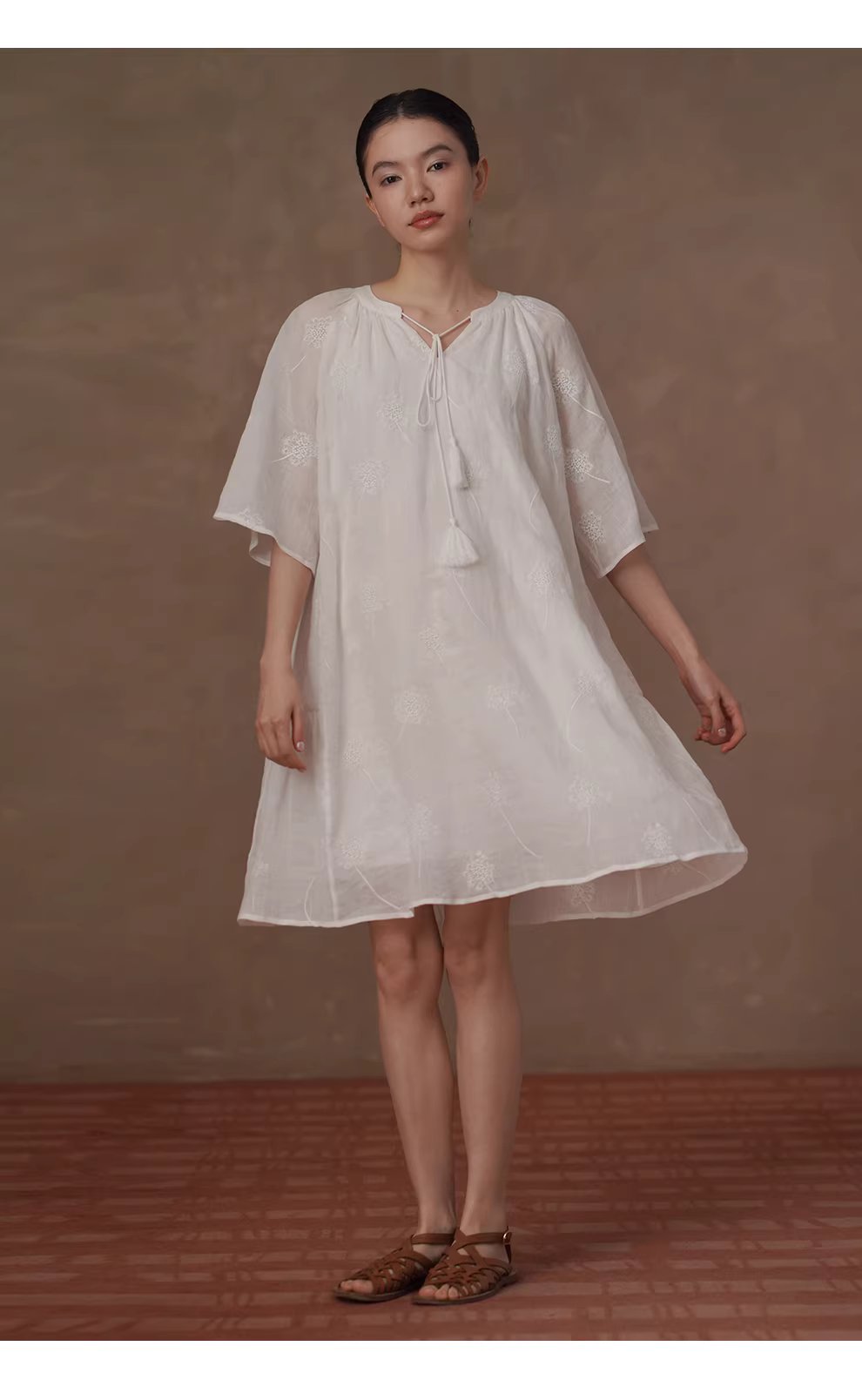 夏日蒲公英訂製全苧麻繡花流蘇繫帶寬鬆度假風洋裝女,夏日蒲公英訂製全苧麻繡花流蘇繫帶寬鬆度假風洋裝女,HBFS7014,夏日蒲公英訂製全苧麻繡花流蘇繫帶寬鬆度假風洋裝女,材質獨特,細膩繡花