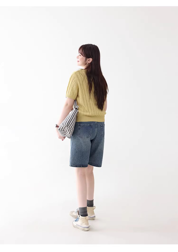 慵懶純色扭花短袖圓領針織衫女夏季新款簡約透氣上衣,慵懶純色扭花短袖圓領針織衫女夏季新款簡約透氣上衣,HBFS1056,慵懶純色扭花短袖圓領針織衫女夏季新款簡約透氣上衣,簡約質感,麻花針織