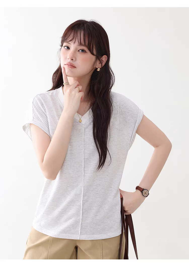 拼色條紋v領短袖T恤女夏季新款簡約寬鬆百搭上衣,拼色條紋v領短袖T恤女夏季新款簡約寬鬆百搭上衣,HBFS1097,拼色條紋v領短袖T恤女夏季新款簡約寬鬆百搭上衣,V領造型,舒適面料