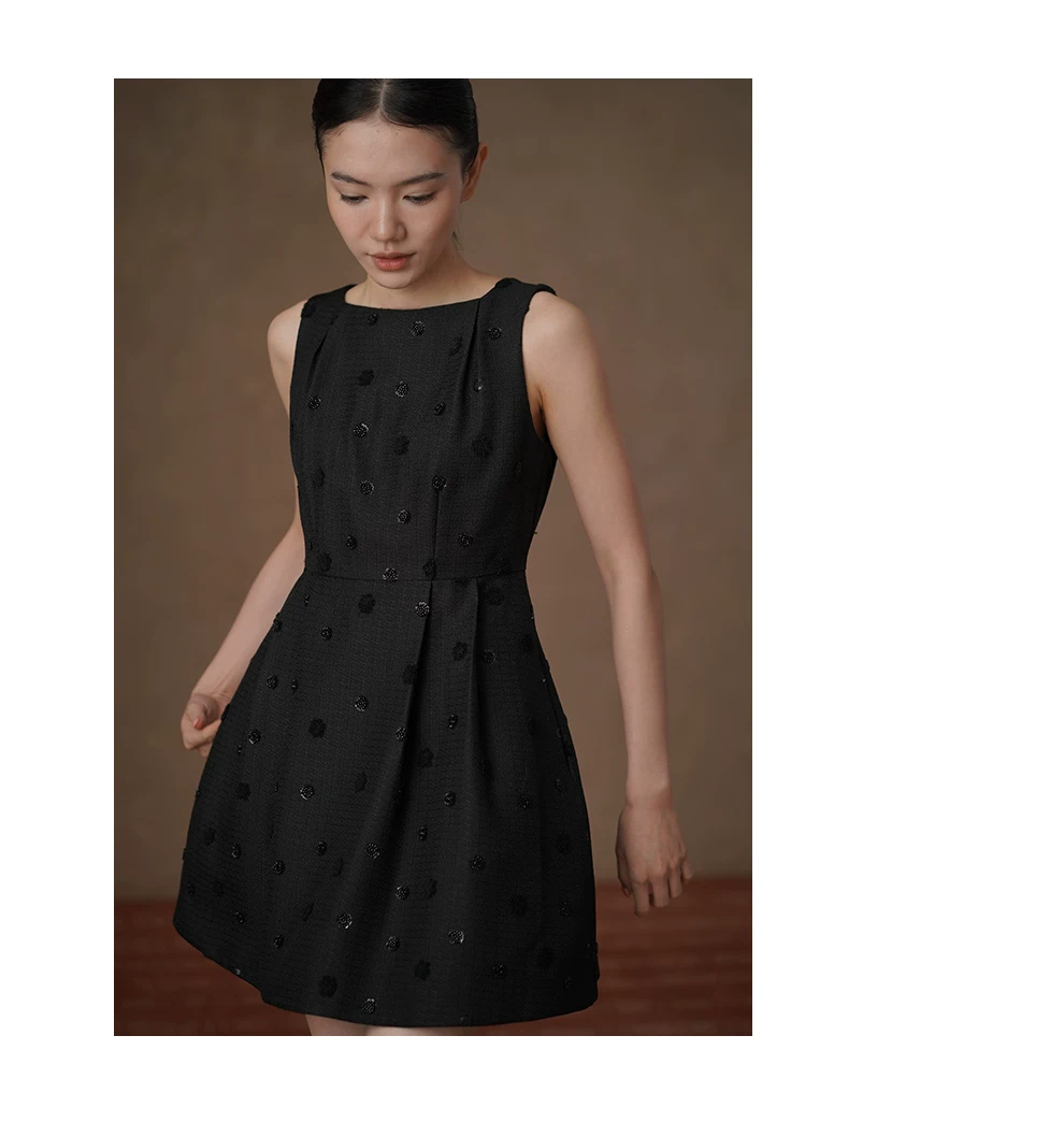 超重工立體繡花手工釘珠收腰一字領顯瘦短款無袖洋裝,超重工立體繡花手工釘珠收腰一字領顯瘦短款無袖洋裝,HBFS7049,超重工立體繡花手工釘珠收腰一字領顯瘦短款無袖洋裝,小香氣質,立體繡珠