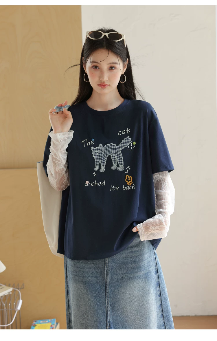 大尺碼蕾絲拼接長袖T恤早秋女裝2026新款寬鬆貓咪刺繡上衣女,大尺碼蕾絲拼接長袖T恤早秋女裝2026新款寬鬆貓咪刺繡上衣女,HBFS1301,大尺碼蕾絲拼接長袖T恤早秋女裝2026新款寬鬆貓咪刺繡上衣女,中大尺碼,蕾絲拼接