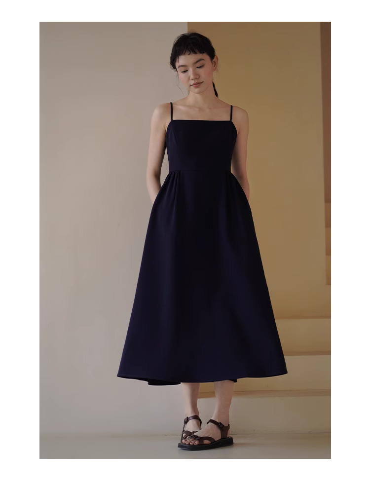 深冷調藏青吊帶裙高腰黃金分割顯瘦百搭通勤洋裝女