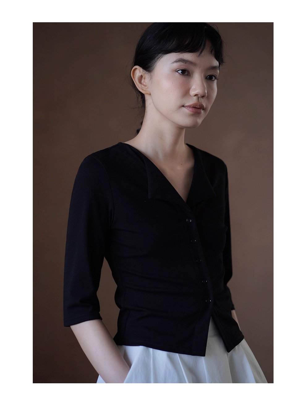 品質通勤雙面織布V領氣質上衣遮肉中袖合身彈性顯瘦T恤