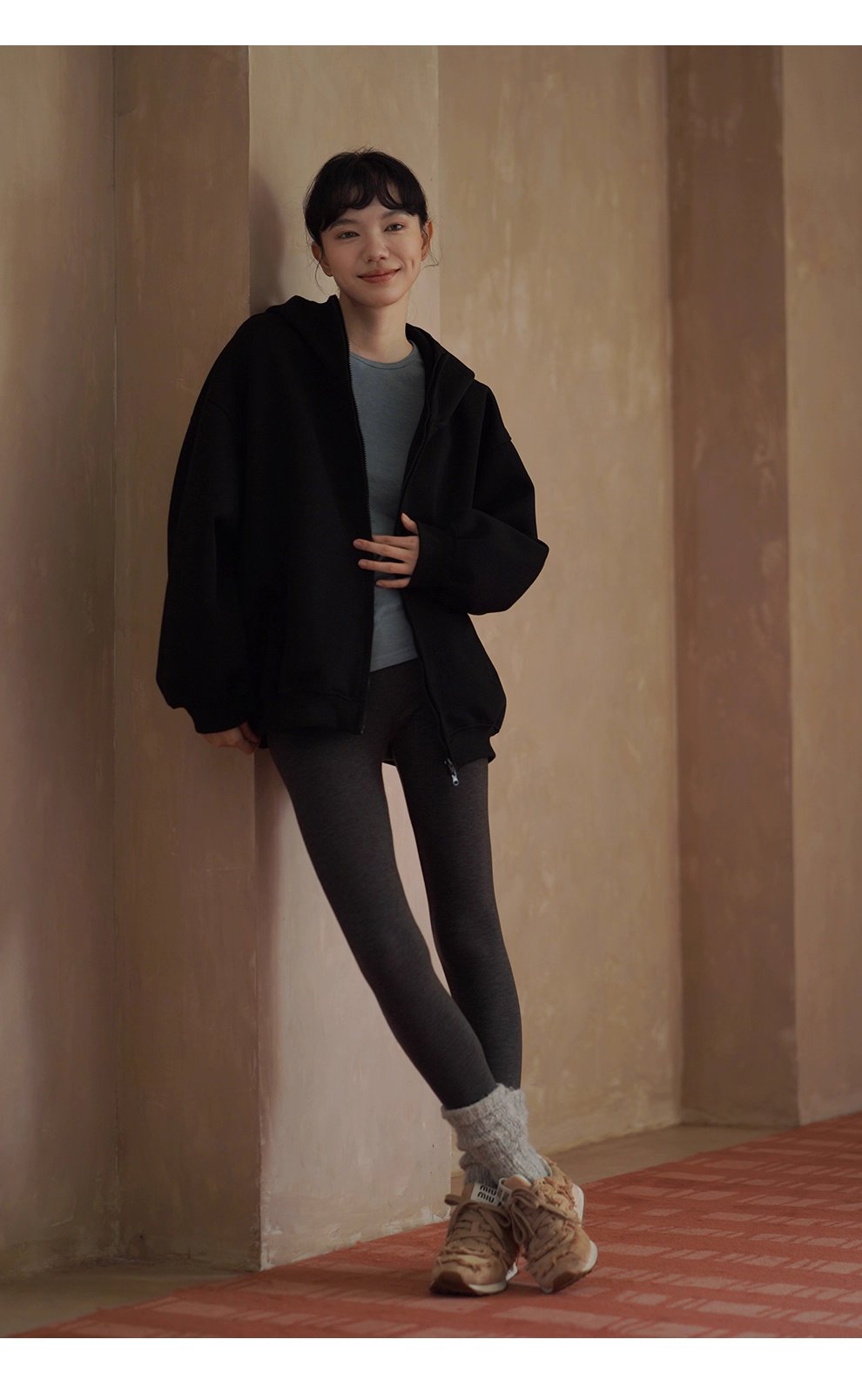 貼身保護舒適彈性軟糯親膚綿羊毛萊賽爾長袖圓領合身T恤