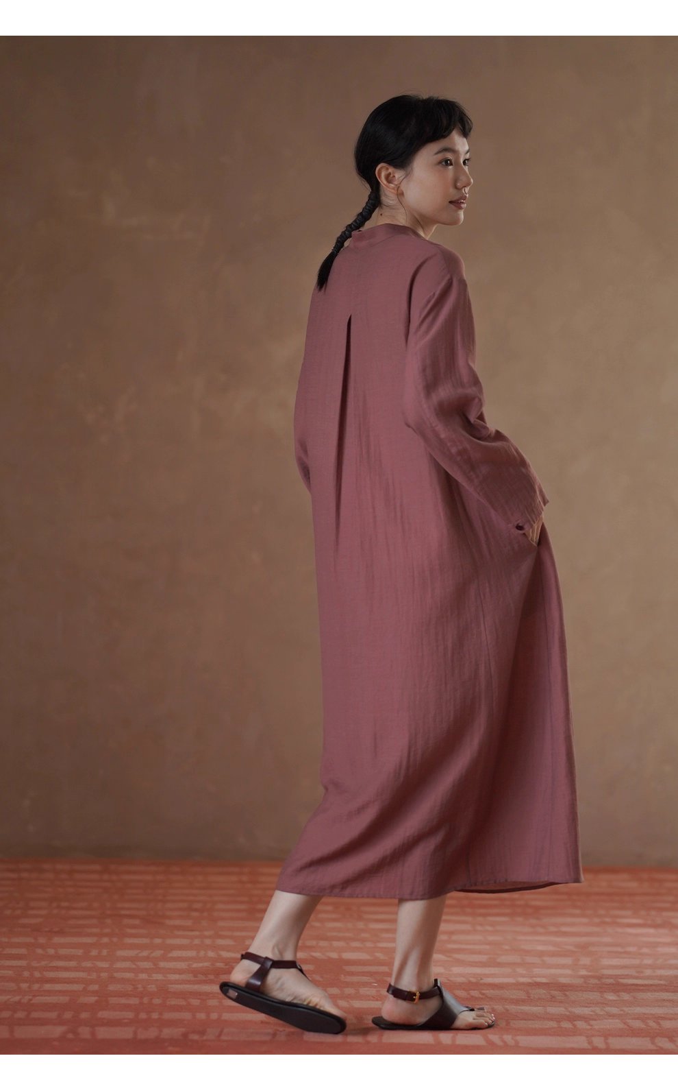 清雅芍藥顯白亞麻混紡透氣挺括顯瘦寬鬆立領襯衫洋裝