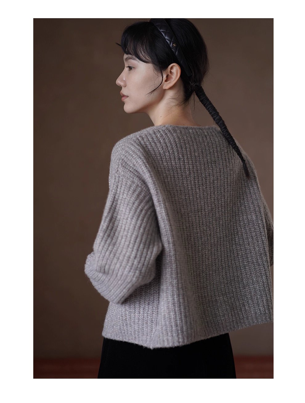 立體復古粗棒針織毛衣高比例羊毛混紡柔軟氛圍V領短外套