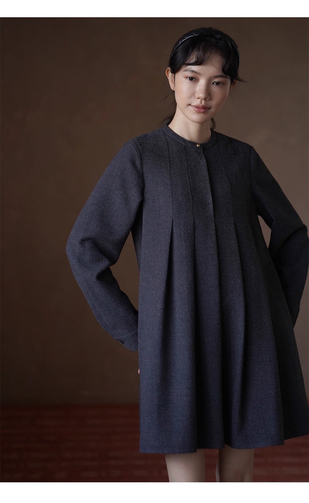 學院千金A字裙擺圓領半開門襟分割顯瘦短款加厚洋裝女