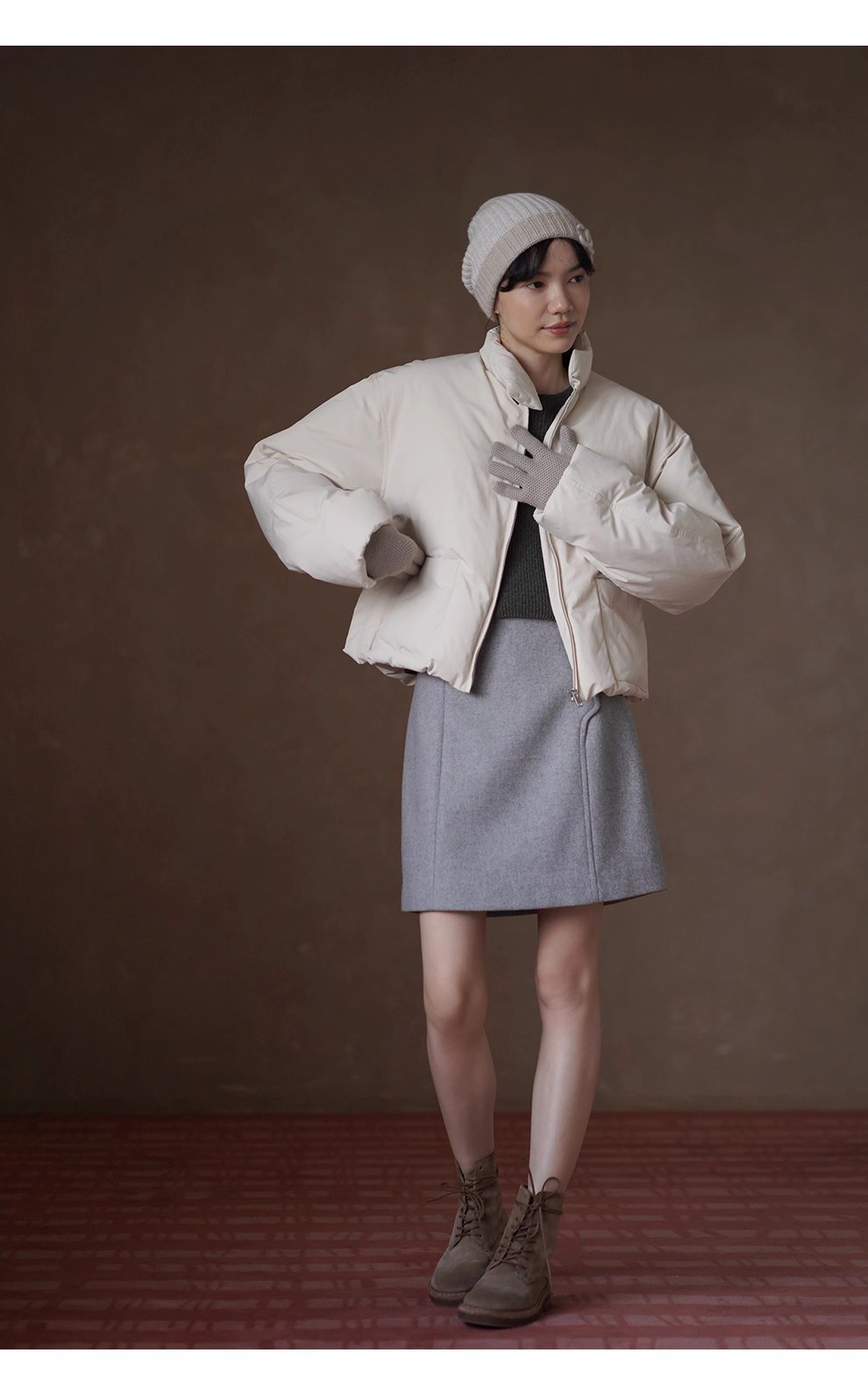 高品質高密防風羽絨衣立領保暖短款新國標90白鴨絨外套,高品質高密防風羽絨衣立領保暖短款新國標90白鴨絨外套,HBEW5098,高品質高密防風羽絨衣立領保暖短款新國標90白鴨絨外套,立領防風,白鴨絨