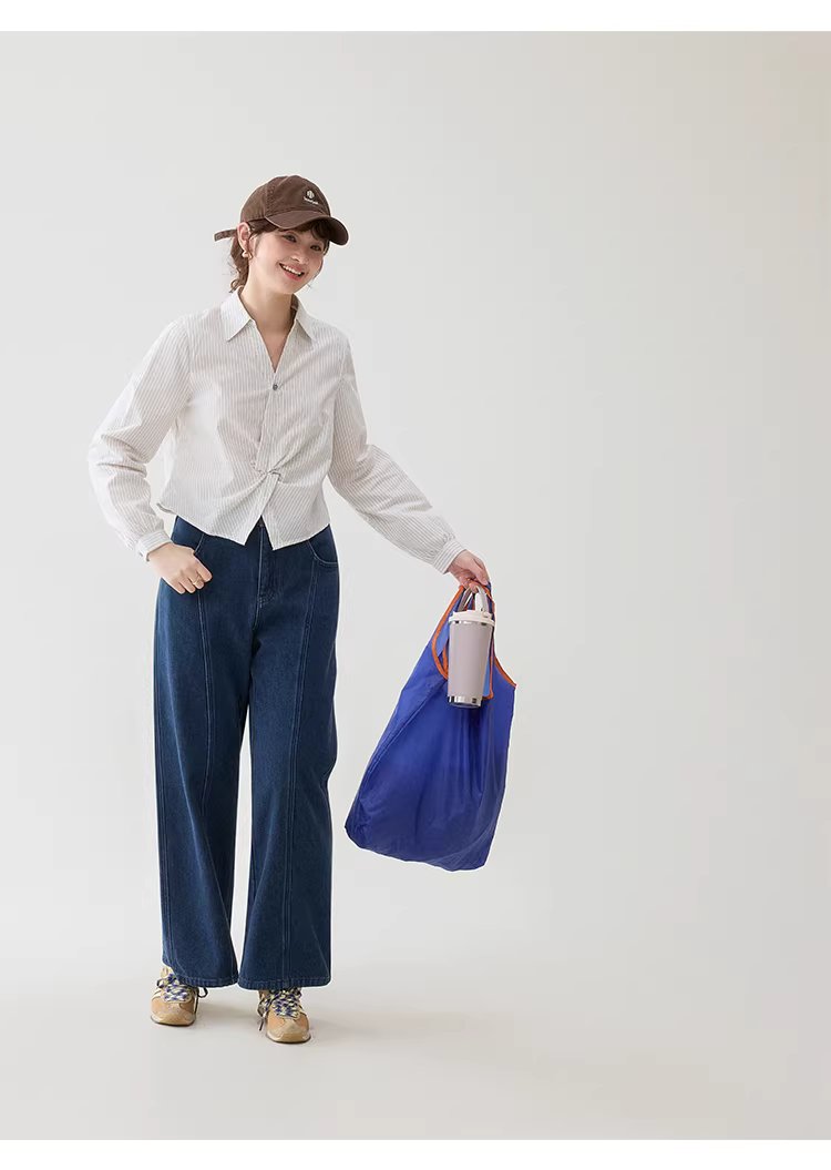 設計感扭結翻v領短襯衫女春季新款小眾條紋上衣,設計感扭結翻v領短襯衫女春季新款小眾條紋上衣,HBFS1034,設計感扭結翻v領短襯衫女春季新款小眾條紋上衣,V領造型,棉麻材質