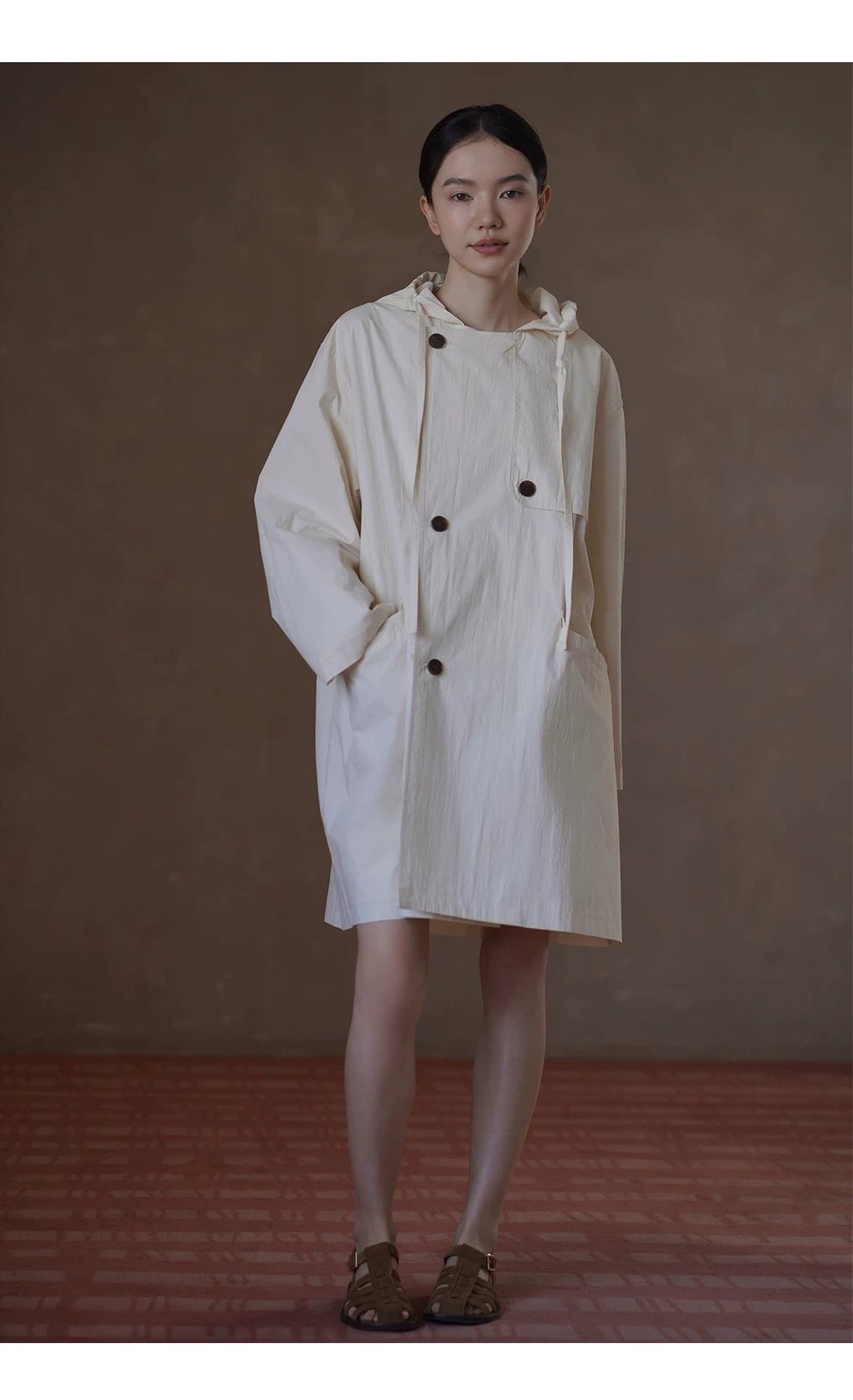 斯維港風衣寬鬆連帽戶外感運動寬鬆輕薄造型顯瘦外套女,斯維港風衣寬鬆連帽戶外感運動寬鬆輕薄造型顯瘦外套女,HBFS5007,斯維港風衣寬鬆連帽戶外感運動寬鬆輕薄造型顯瘦外套女,挺版有型,俐落連帽