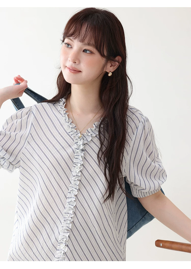 藍條紋v領木耳邊襯衫女夏季新款純棉五分袖上衣,藍條紋v領木耳邊襯衫女夏季新款純棉五分袖上衣,HBFS1098,藍條紋v領木耳邊襯衫女夏季新款純棉五分袖上衣,荷葉邊領,全棉面料