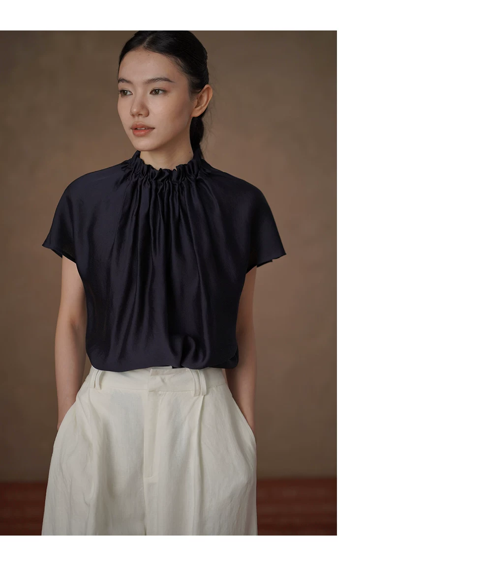 品質光澤緞感垂墜順滑捏褶花邊立領通勤顯瘦蝙蝠袖襯衫,品質光澤緞感垂墜順滑捏褶花邊立領通勤顯瘦蝙蝠袖襯衫,HBFS1102,品質光澤緞感垂墜順滑捏褶花邊立領通勤顯瘦蝙蝠袖襯衫,質感面料,木耳立領