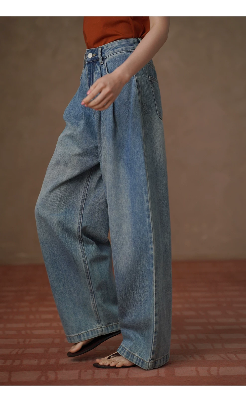 美式復古回潮柔軟水洗寬鬆立體顯瘦剪裁慵懶高腰牛仔褲,美式復古回潮柔軟水洗寬鬆立體顯瘦剪裁慵懶高腰牛仔褲,HBFS3029,美式復古回潮柔軟水洗寬鬆立體顯瘦剪裁慵懶高腰牛仔褲,硬挺適中,闊腿慵懶