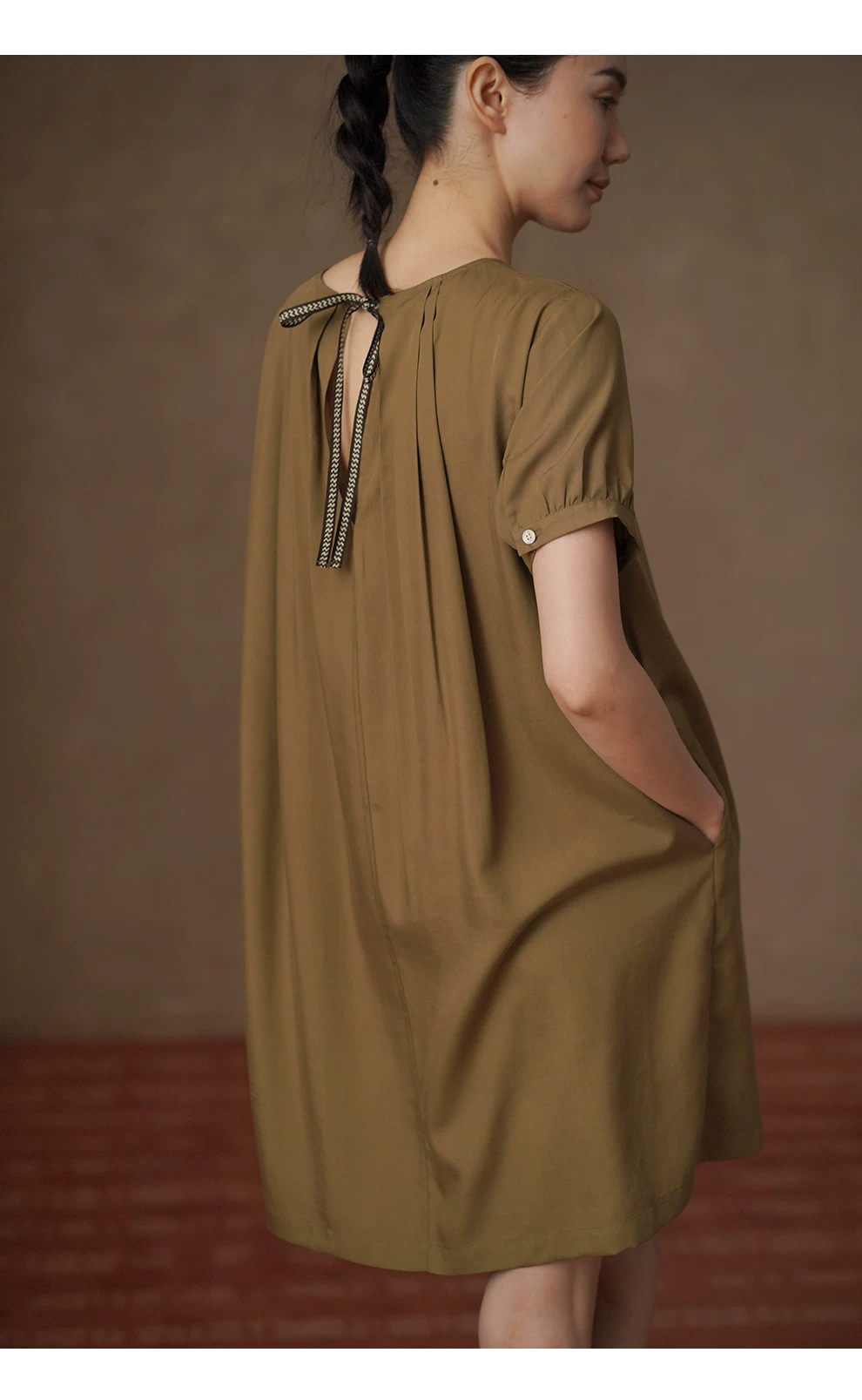 夏日桔梗撞色繫帶露背連身裙寬鬆A字顯瘦壓褶洋裝女,夏日桔梗撞色繫帶露背連身裙寬鬆A字顯瘦壓褶洋裝女,HBFS7055,夏日桔梗撞色繫帶露背連身裙寬鬆A字顯瘦壓褶洋裝女,涼感軟糯,壓褶層次