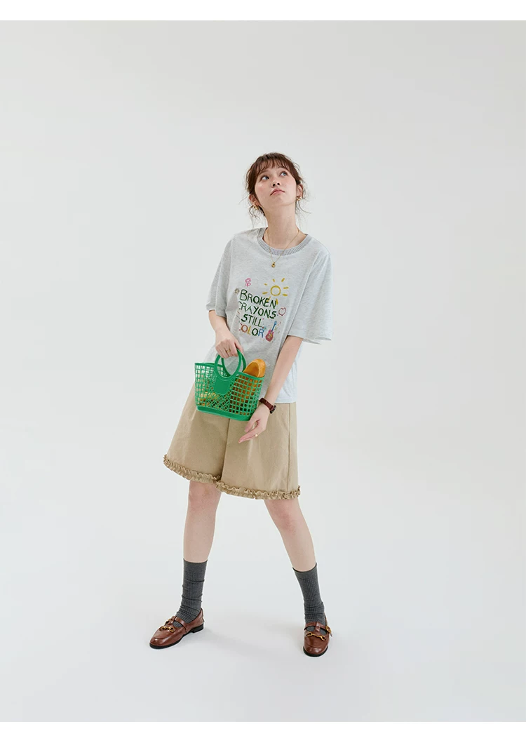 減齡字母印花喇叭袖T恤女夏季新款鏤空圓領上衣,減齡字母印花喇叭袖T恤女夏季新款鏤空圓領上衣,HBFS1260,減齡字母印花喇叭袖T恤女夏季新款鏤空圓領上衣,童趣印花,舒適面料