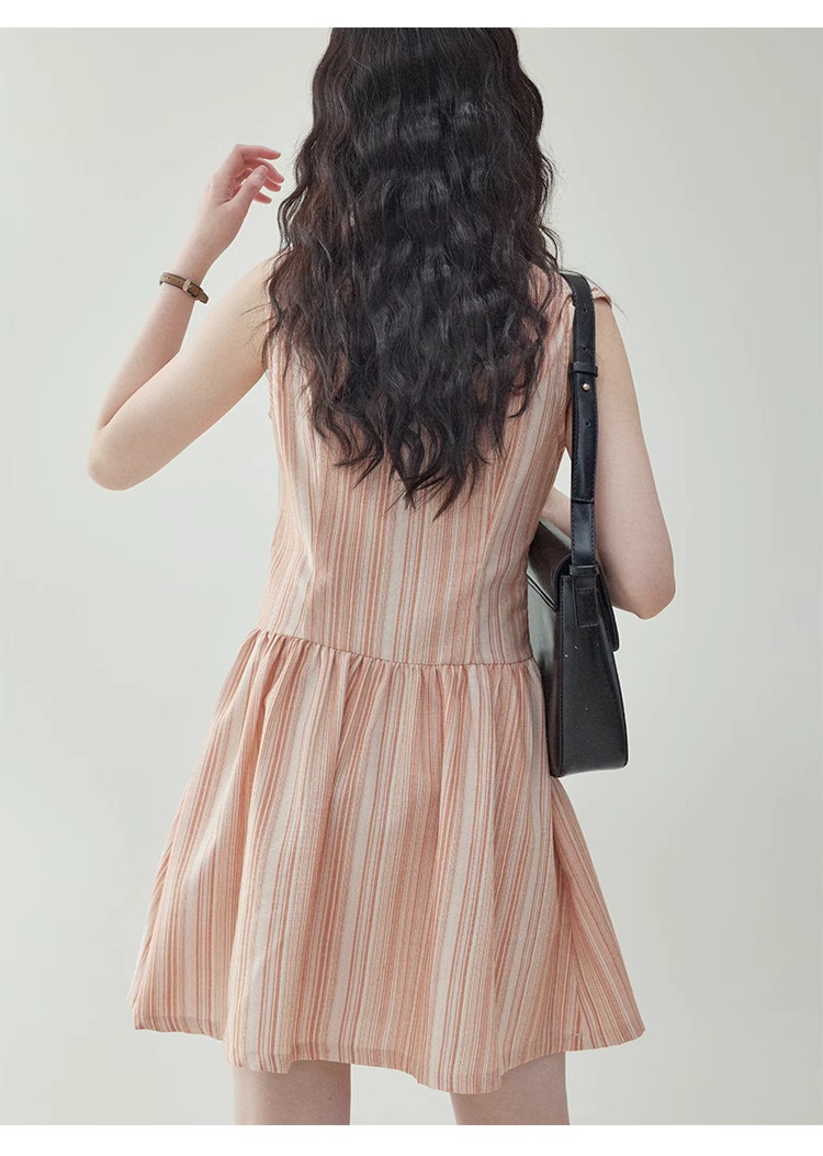 甜美圖案無袖背心洋裝女夏季新款顯瘦a字短裙