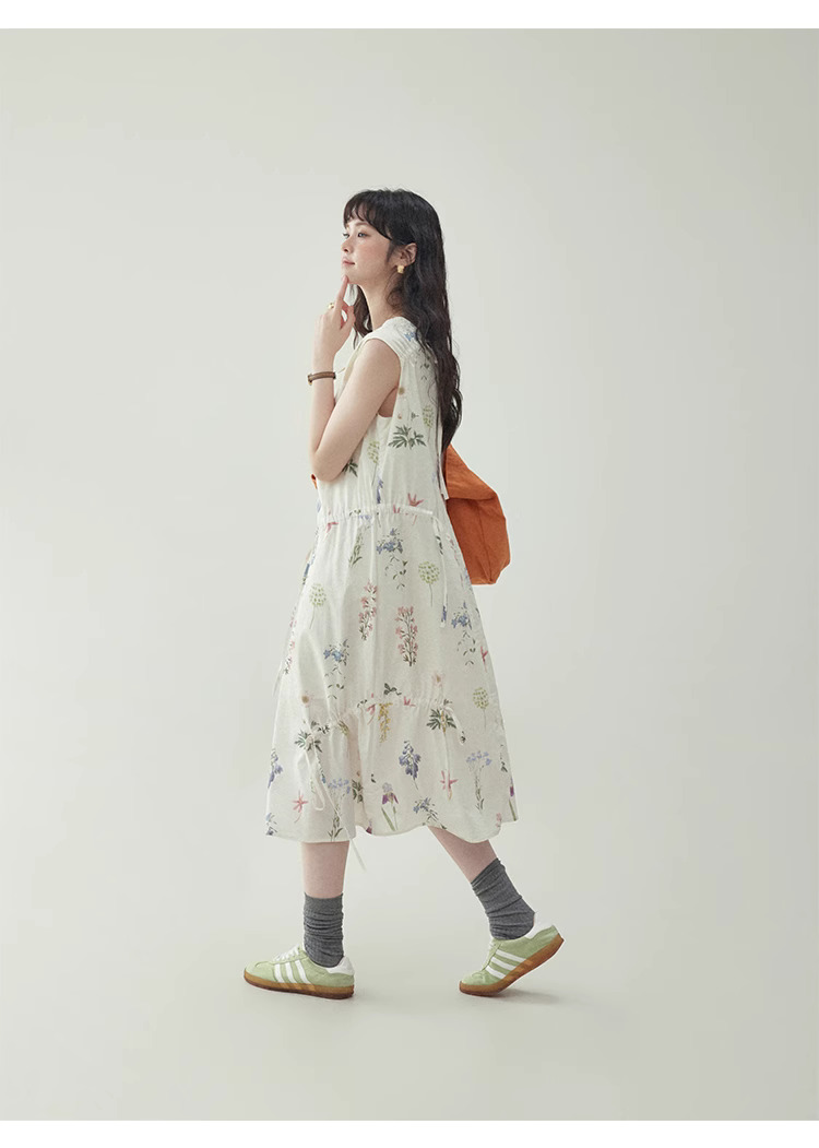 花卉印花純棉背心洋裝女夏新款度假風v領中裙