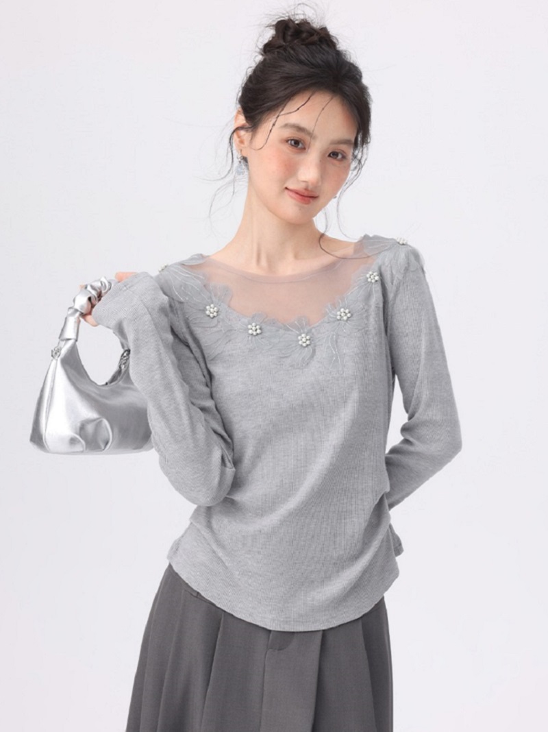 大尺碼女裝正肩長袖t恤穿搭微胖蕾絲花朵上衣