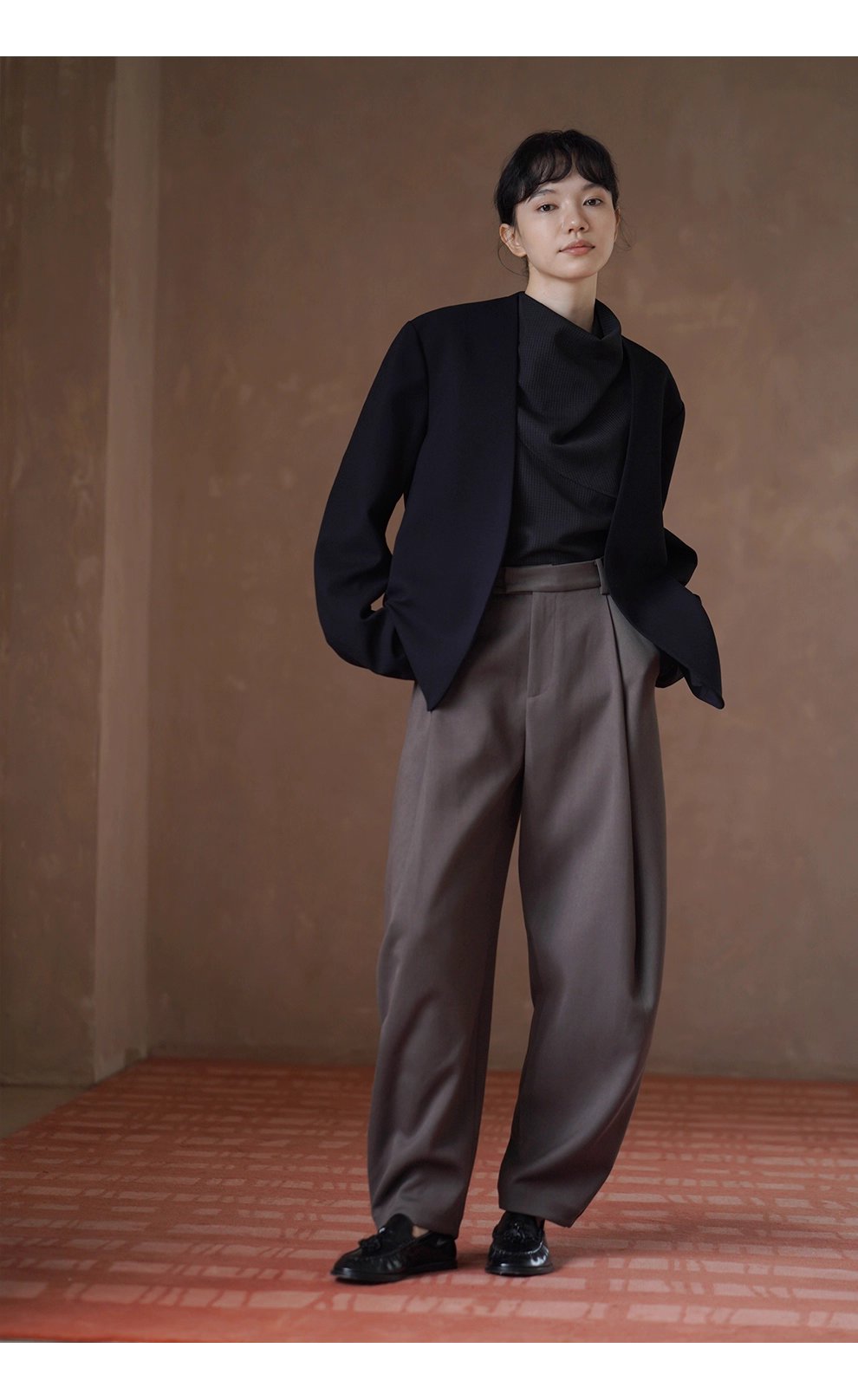 通勤造型低調小格紋寬鬆垂順顯瘦可拆式領巾長袖襯衫女