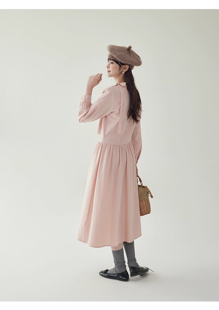 法式繫帶圓領粉紅洋裝女秋新款長袖a字中長裙
