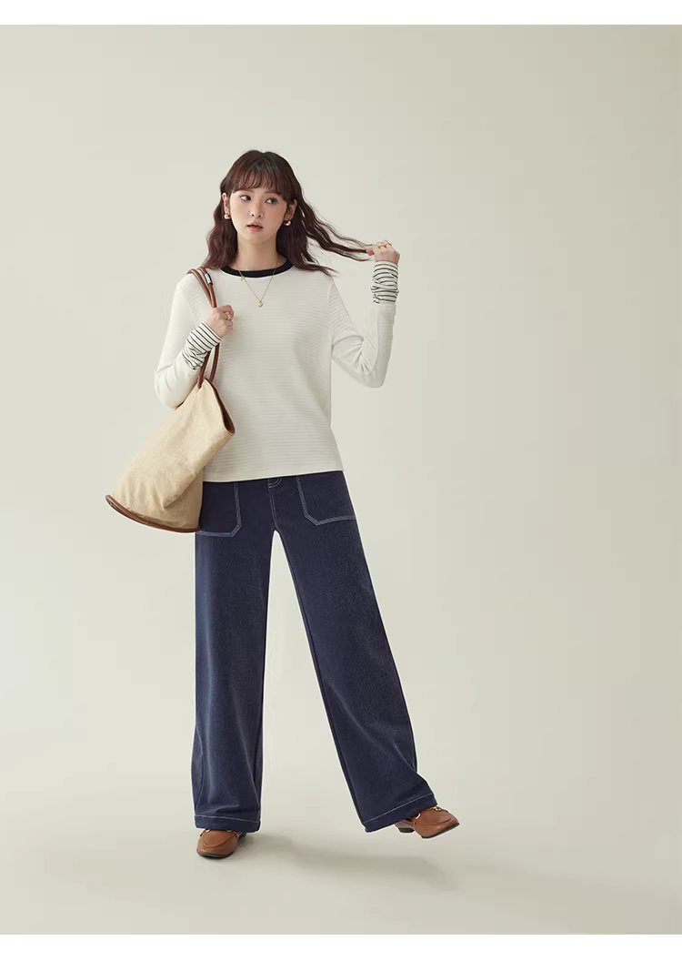 撞色拼接肌理長袖t卹女冬新款簡約圓領內搭上衣,撞色拼接肌理長袖t卹女冬新款簡約圓領內搭上衣,HBEW1160,撞色拼接肌理長袖t卹女冬新款簡約圓領內搭上衣,撞色領口,舒適面料