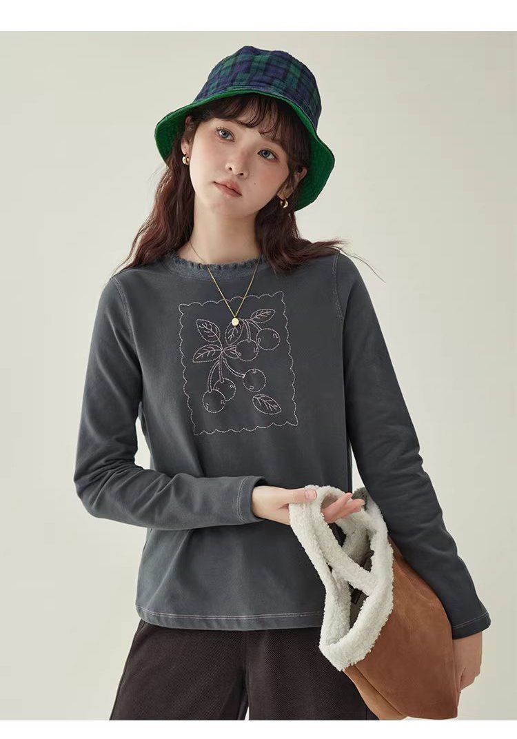 設計感磨毛繡花厚T恤女冬新款花邊圓領長袖上衣,設計感磨毛繡花厚T恤女冬新款花邊圓領長袖上衣,HBEW1184,設計感磨毛繡花厚T恤女冬新款花邊圓領長袖上衣,刺繡細節,磨毛面料