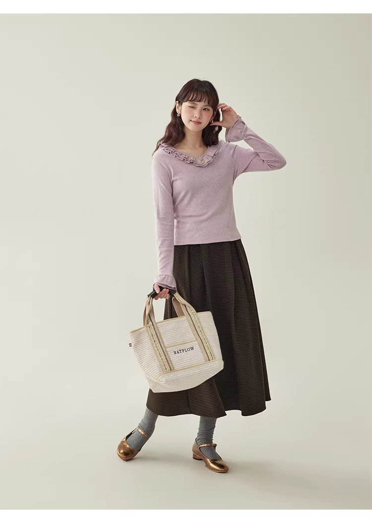 彩點荷葉邊v領厚T恤女冬季新款甜美打底長袖上衣,彩點荷葉邊v領厚T恤女冬季新款甜美打底長袖上衣,HBEW1186,彩點荷葉邊v領厚T恤女冬季新款甜美打底長袖上衣,荷葉邊領,彩點面料