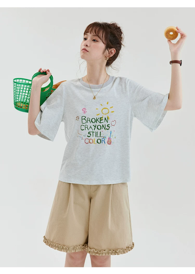 減齡字母印花喇叭袖T恤女夏季新款鏤空圓領上衣,減齡字母印花喇叭袖T恤女夏季新款鏤空圓領上衣,HBFS1260,減齡字母印花喇叭袖T恤女夏季新款鏤空圓領上衣,童趣印花,舒適面料