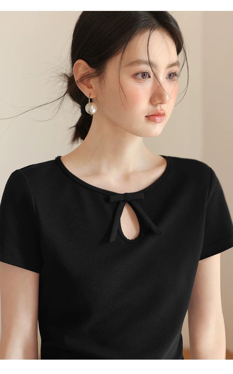 大尺碼法式黑色高級感短袖T恤女2026新款夏季蝴蝶結鏤空上衣,大尺碼法式黑色高級感短袖T恤女2026新款夏季蝴蝶結鏤空上衣,HBFS1288,大尺碼法式黑色高級感短袖T恤女2026新款夏季蝴蝶結鏤空上衣,中大尺碼,腰間綁繩