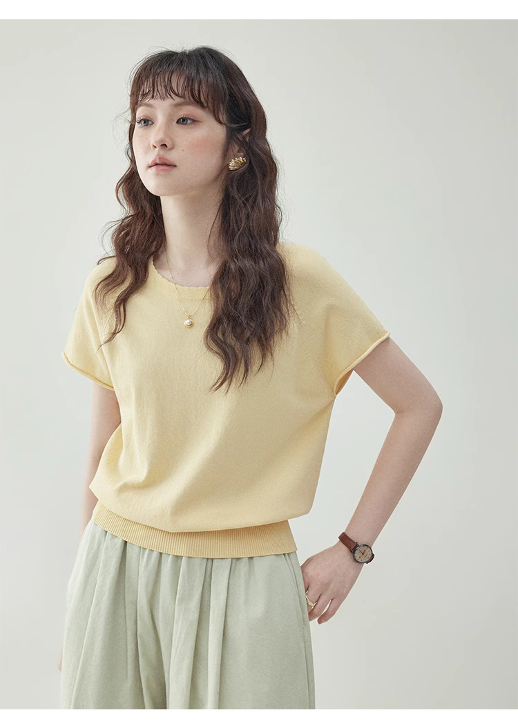 鵝黃色收腰捲邊針織衫女夏季新款插肩袖寬鬆上衣