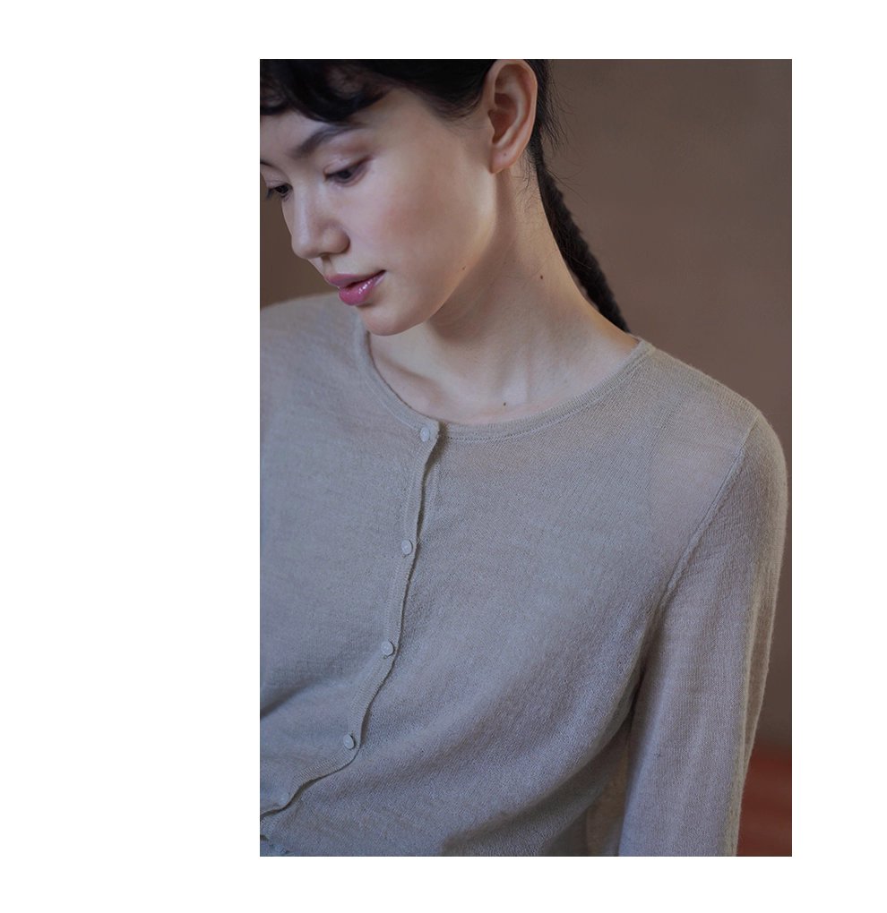 輕柔糯感薄款羊駝綿羊毛混紡蓬鬆朦朧正肩顯瘦針織外套