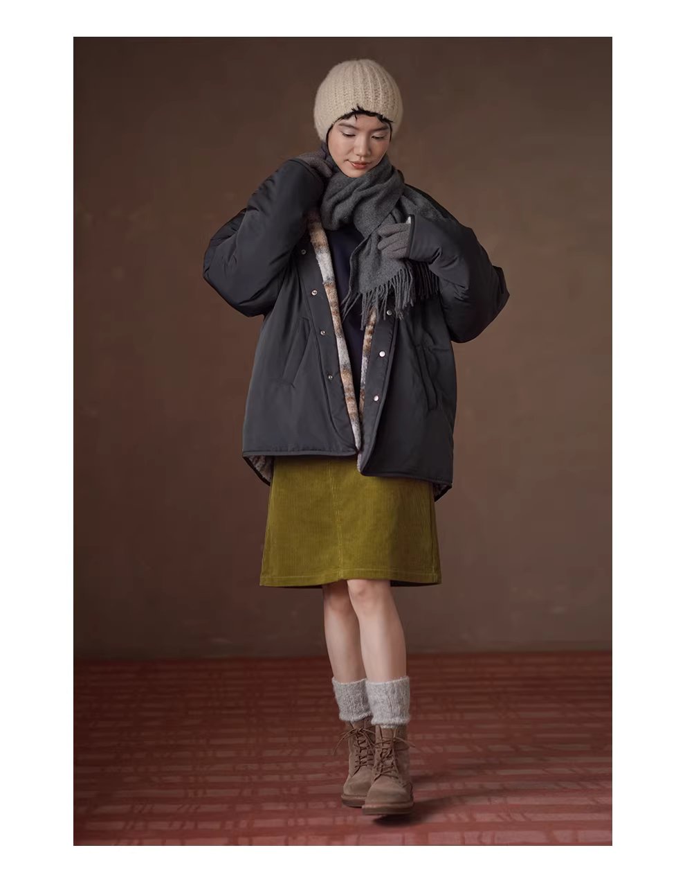 苔蘚畫廊細膩坑條100棉燈芯絨半身裙高腰顯瘦微A裙女,苔蘚畫廊細膩坑條100棉燈芯絨半身裙高腰顯瘦微A裙女,HBEW2038,苔蘚畫廊細膩坑條100棉燈芯絨半身裙高腰顯瘦微A裙女,A字裙型,燈芯絨