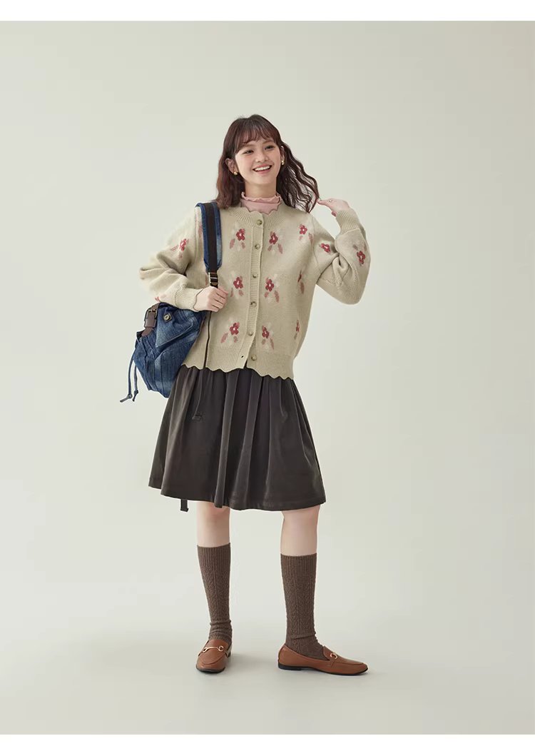 漸層小花加厚毛衣開襟衫女冬季新款蕾絲單排扣上衣,漸層小花加厚毛衣開襟衫女冬季新款蕾絲單排扣上衣,HBEW1196,漸層小花加厚毛衣開襟衫女冬季新款蕾絲單排扣上衣,花邊衣襬,小花針織