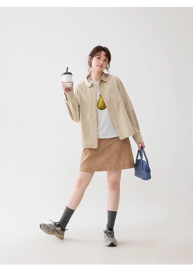 設計感拼接小毛邊襯衫女春季新娃娃領紐扣上衣,設計感拼接小毛邊襯衫女春季新娃娃領紐扣上衣,HBFS1001,設計感拼接小毛邊襯衫女春季新娃娃領紐扣上衣,翻領排扣,棉麻材質