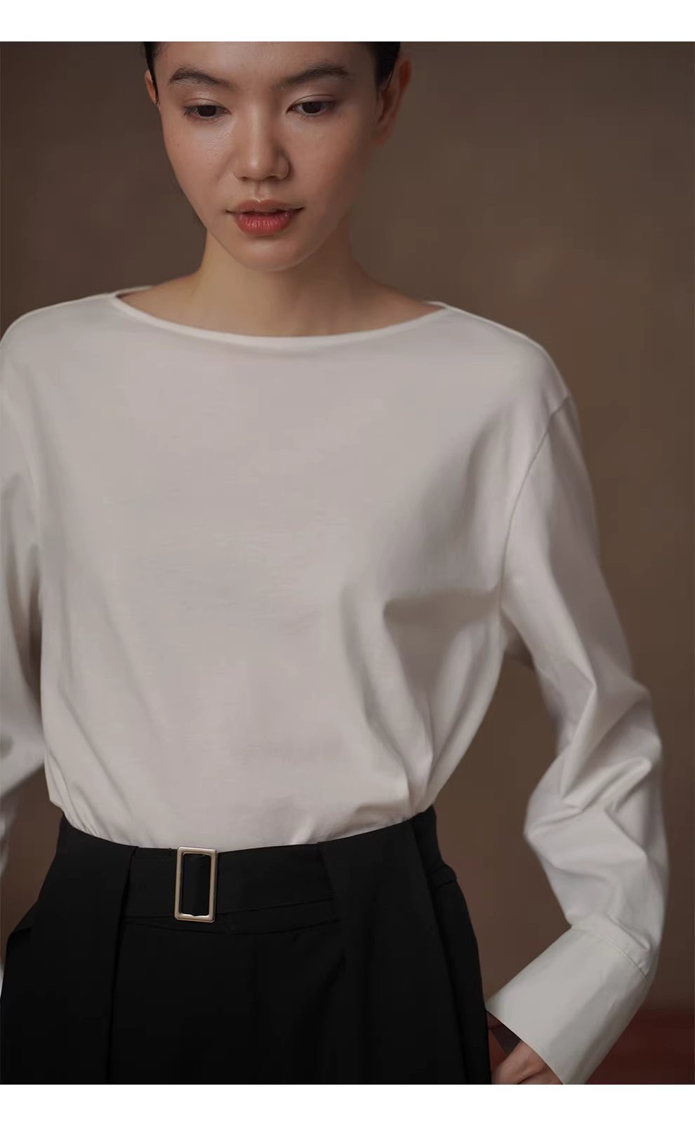 舒適高支棉基礎可單穿長袖後背分割落肩寬鬆顯瘦圓領T恤,舒適高支棉基礎可單穿長袖後背分割落肩寬鬆顯瘦圓領T恤,HBFS1022,舒適高支棉基礎可單穿長袖後背分割落肩寬鬆顯瘦圓領T恤,材質耐磨,版型修飾