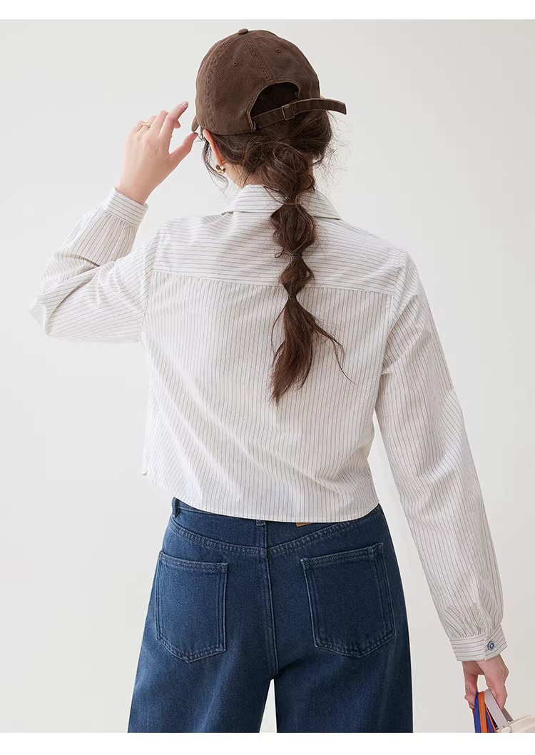 設計感扭結翻v領短襯衫女春季新款小眾條紋上衣,設計感扭結翻v領短襯衫女春季新款小眾條紋上衣,HBFS1034,設計感扭結翻v領短襯衫女春季新款小眾條紋上衣,V領造型,棉麻材質