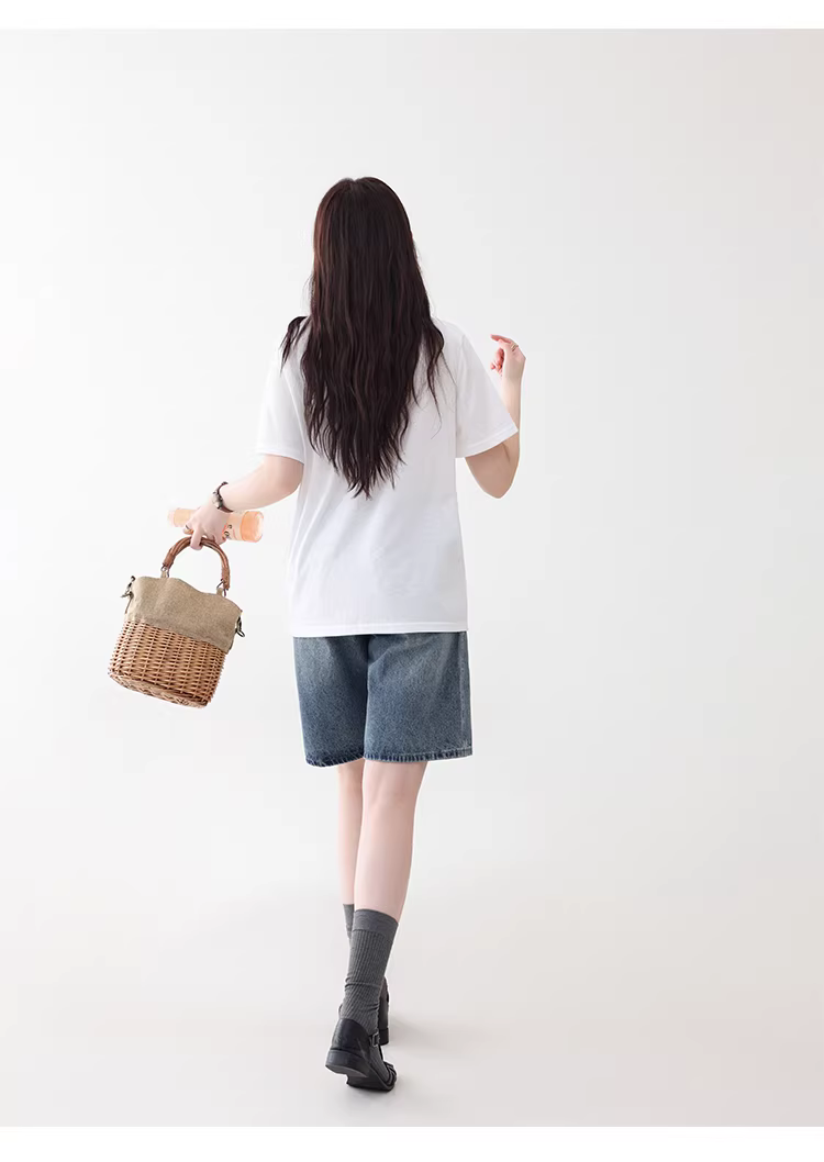 時尚塗鴉印花白色短袖T恤女夏新款寬鬆顯瘦圓領上衣,時尚塗鴉印花白色短袖T恤女夏新款寬鬆顯瘦圓領上衣,HBFS1083,時尚塗鴉印花白色短袖T恤女夏新款寬鬆顯瘦圓領上衣,童趣印花,百搭實穿