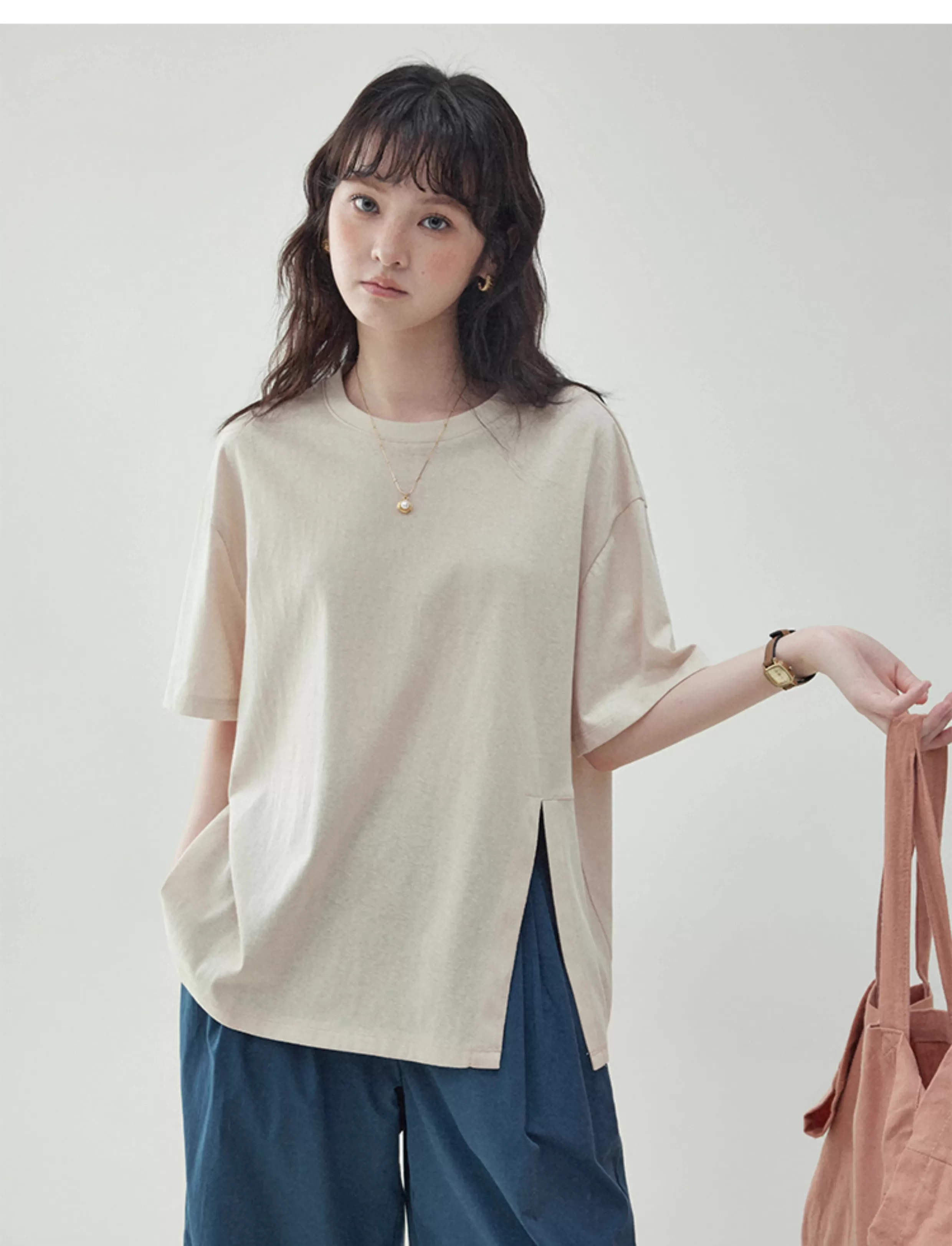 復古純色開叉短袖T恤女夏季新款設計感寬鬆上衣