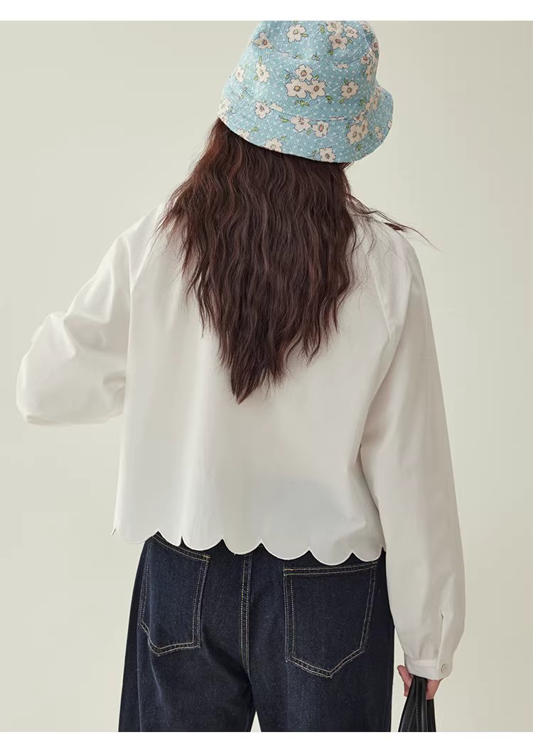 少女感蕾絲娃娃領襯衫女25冬季新款白色長袖上衣,HBEW1142,少女感蕾絲娃娃領襯衫女25冬季新款白色長袖上衣,娃娃領,花瓣衣襬,細節滿分