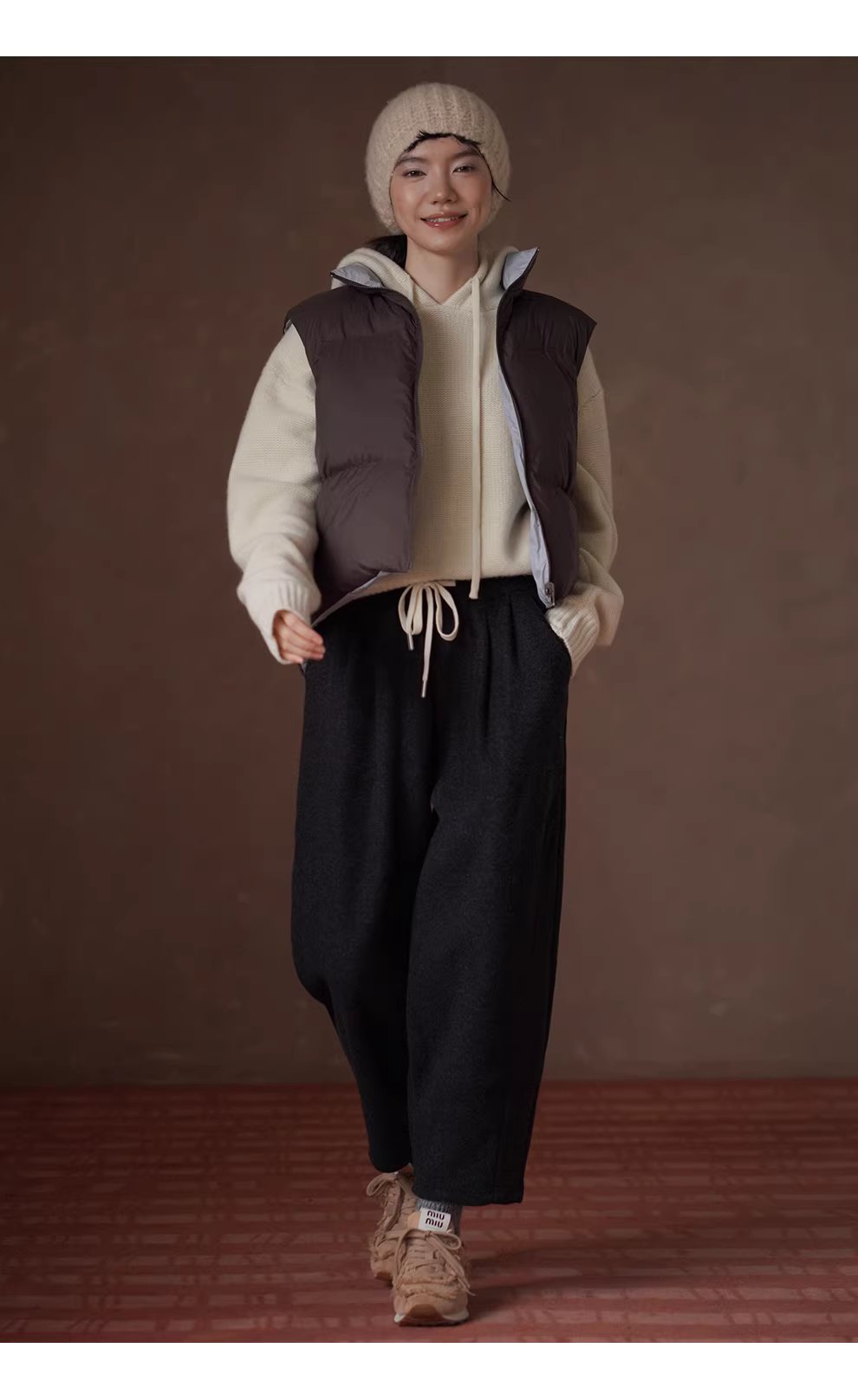 直筒微收肌理感花灰緊高腰抽繩顯瘦休閒舒適運動長褲,直筒微收肌理感花灰緊高腰抽繩顯瘦休閒舒適運動長褲,HBEW3057,直筒微收肌理感花灰緊高腰抽繩顯瘦休閒舒適運動長褲,抽繩鬆緊,保暖舒適