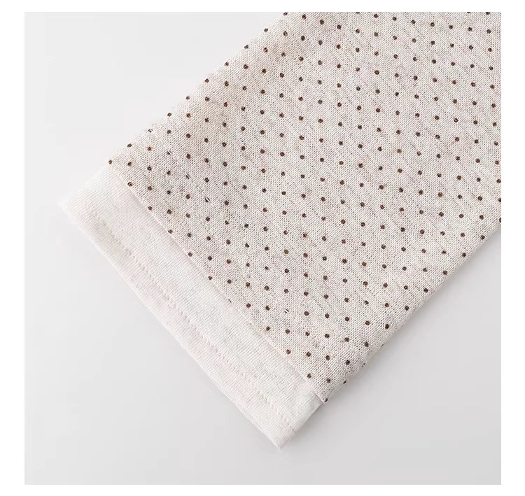 波點荷葉邊圓領T恤女春季新款薄款長袖內搭上衣,波點荷葉邊圓領T恤女春季新款薄款長袖內搭上衣,HBFS1010,波點荷葉邊圓領T恤女春季新款薄款長袖內搭上衣,荷葉邊領,復古波點